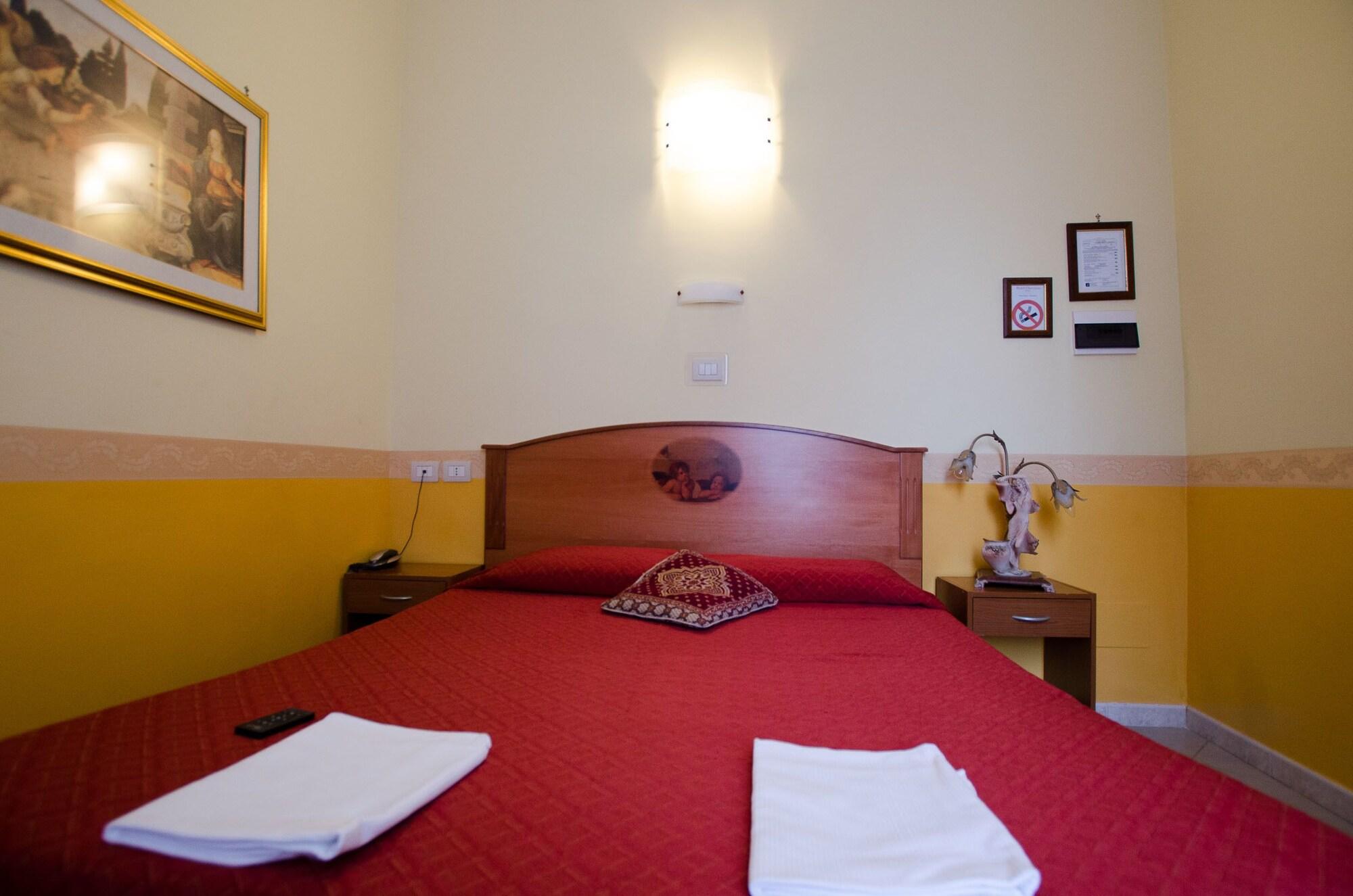 Cherubini Hotel 2*