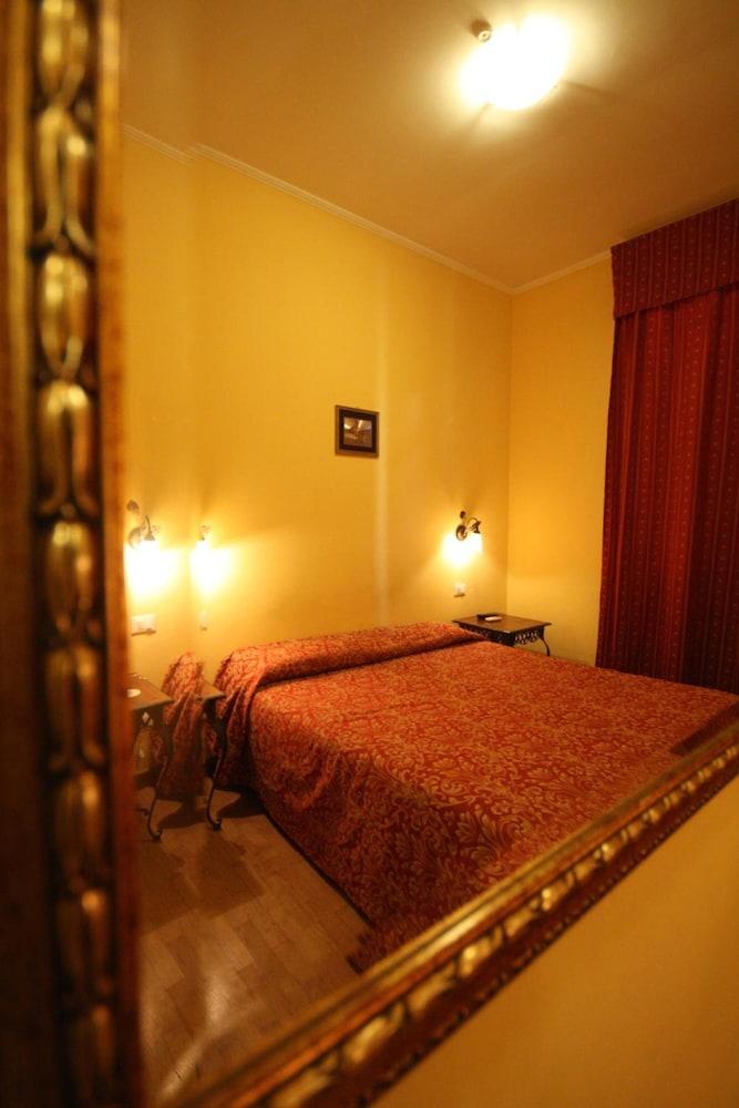 Cherubini 2* Roma
