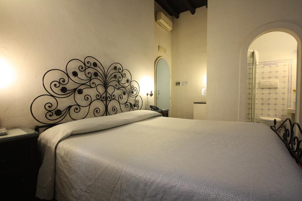 Hotel Cherubini 2*