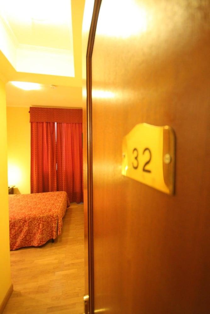 Cherubini Hotel Roma